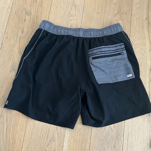 VUORI MEN'S LINED BLACK SHORTS DRAWSTRING MEDIUM M - Picture 2 of 8